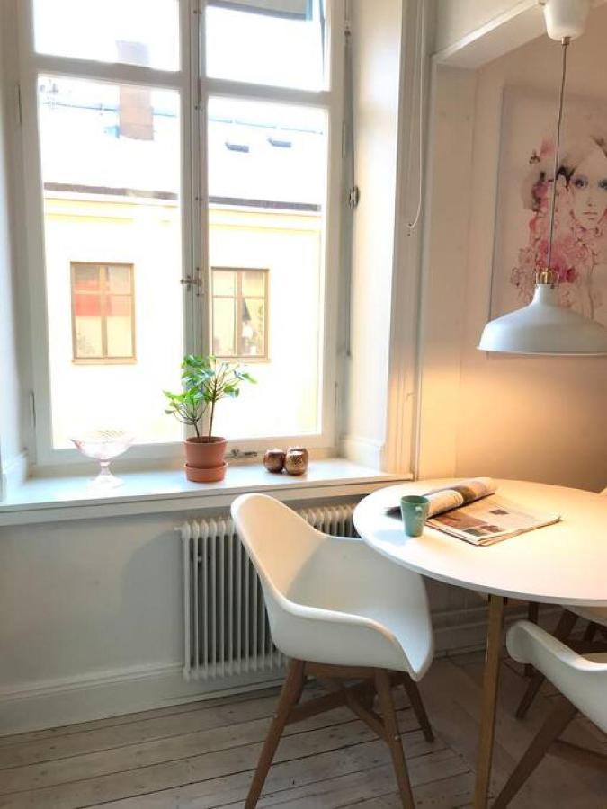 Bohemian And Light One Room Apartment In Sofo 31Sqm Stockholm Bagian luar foto